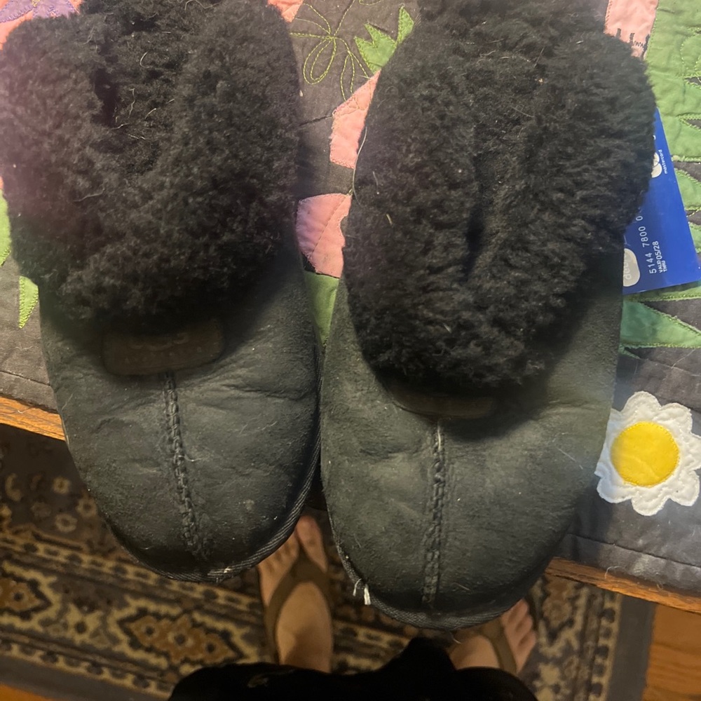 Ugg slip on size 8